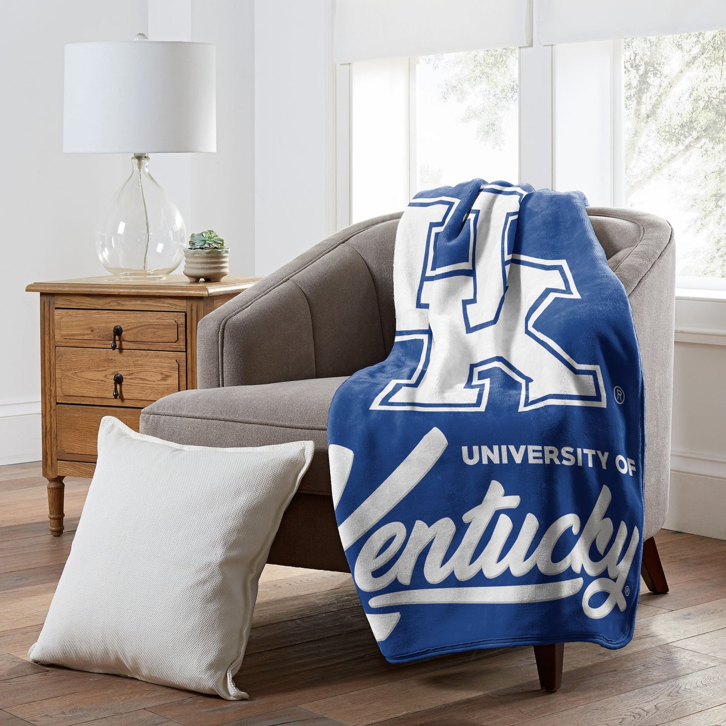 Kentucky OFFICIAL NCAA "Signature" Raschel Throw Blanket