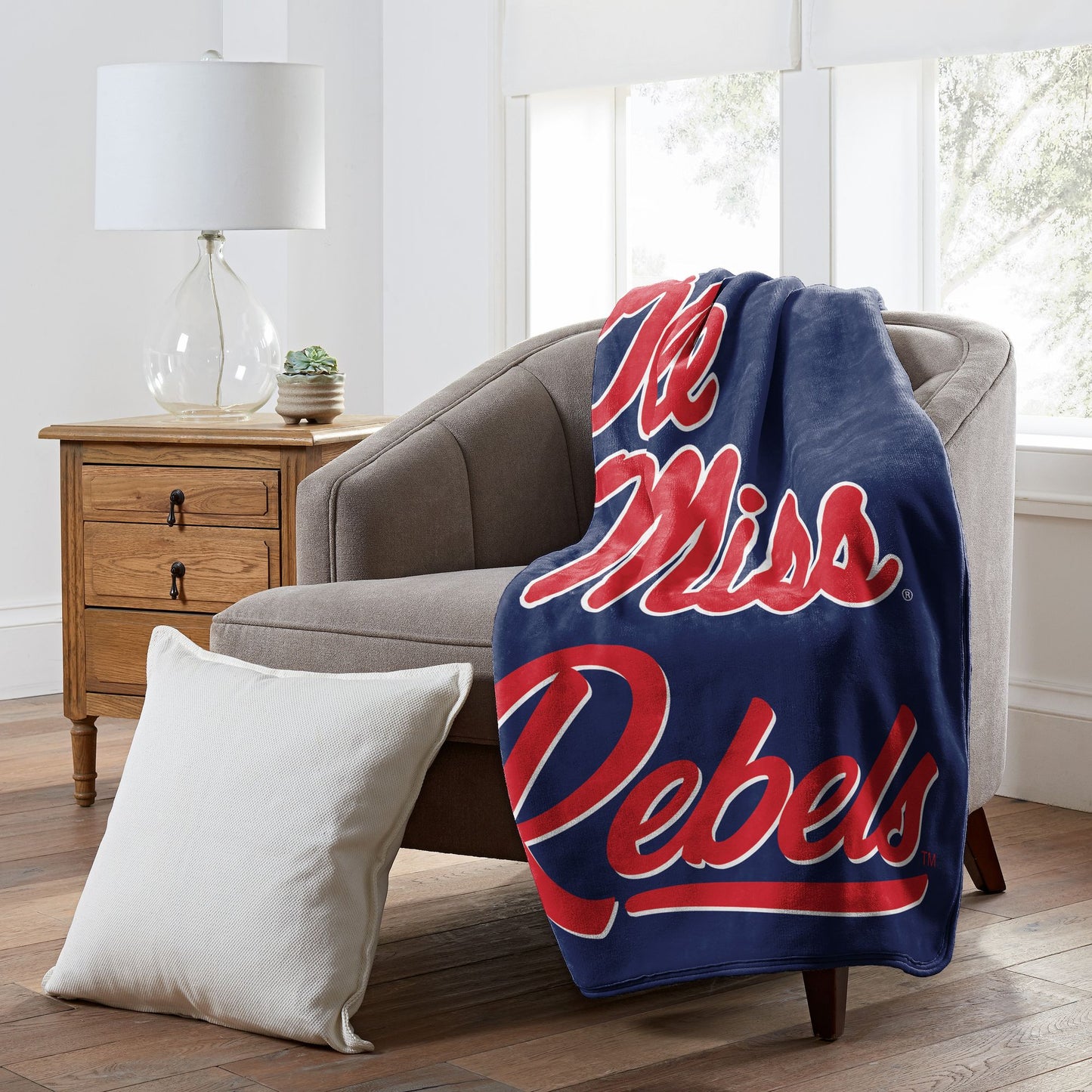 Mississippi OFFICIAL NCAA "Signature" Raschel Throw Blanket