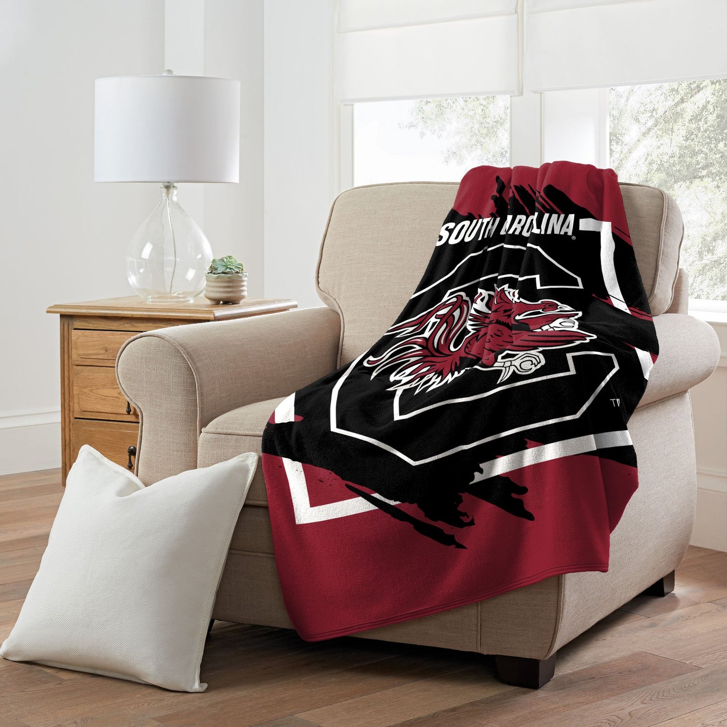 SOUTH CAROLINA OFFICIAL NCAA "Halftone" Micro Raschel Throw Blanket; 46" x 60"