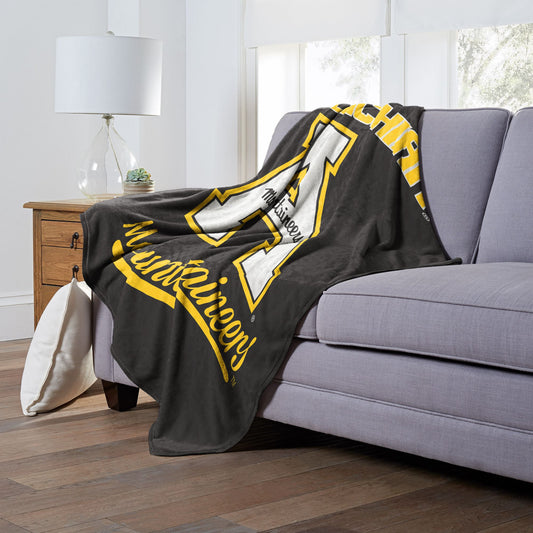 Appalachian State Mountaineers OFFICIAL NCAA "Alumni" Silk Touch Throw Blanket; 50" x 60"