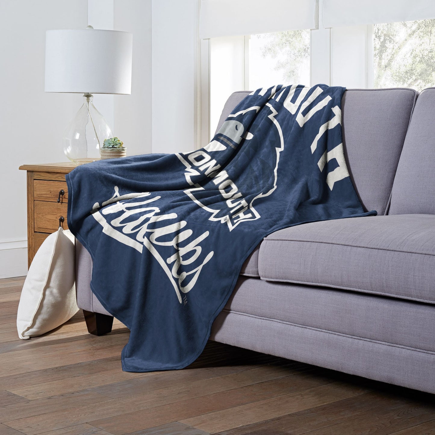 Monmouth OFFICIAL NCAA "Alumni" Silk Touch Throw Blanket; 50" x 60"